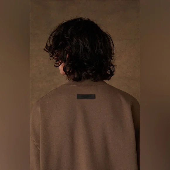 Fear of God ESSENTIALS Relaxed Crewneck in WoodMedium
